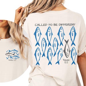 クリスチャンシャツ、コンフォートカラー、クリスチャンTシャツ、航海、海の生き物、違いを生むために、魚、前面と背面、落書き、聖書の一節、ギフト