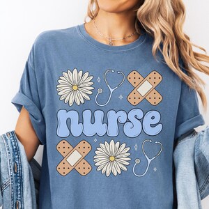 Nurse Shirt, Daisy Registered Nurse Tee, Flowers, Stethoscope, Comfort Colors®, Nurse Life T-shirt, Nursing, NP, RN, LPN, Graduation Gift