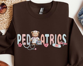 Pädiatrie Sweatshirt, PEDS Teddybär Pullover, Kinderpflegerin Rundhalsausschnitt, PICU, Doktor, Kinder RN Sweatshirt, Geschenk für Kinderpflegerin