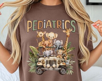 Barnläkare T-shirt, PEDS sjuksköterska djungeldjur T-shirt, Safari, Comfort Colors®, barnläkare, barnläkare T-shirt, PICU T-shirt, barngåva
