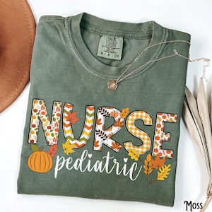 Pädiatrischer Krankenschwester Shirt, PEDS Herbst T-Shirt, Herbst T-Shirt, Komfort Farben, Halloween, Thanksgiving, Pediatrics RN, Wertschätzung, Pflege Geschenk