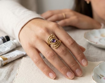 Gold Amethyst Ring, Purple Stone Bypass Ring for Women, Sculptural Celestial Sunburst Band, Boho Birthday Gift for Her, Artisan Jewelry