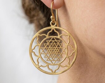 Gold Sri Yantra Earrings, Sacred Geometry Mandala Drop Earrings for Women, Lotus Flower Dangle, Spiritual Boho Yoga Gift for Her, Brass