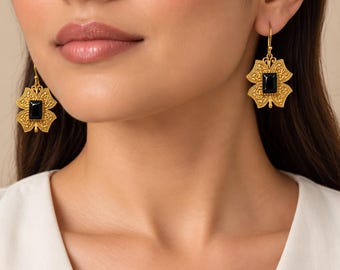 Black Onyx Drop Earrings, Gold Filigree Art Deco Dangles for Women, Vintage Emerald Cut Chandelier Earrings, Boho Gift for Her