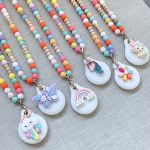 AirTag Necklace for Kids, AirTag Case Holder, KeyChain AirTag Cover, Apple Kid Tracker, Tracking Child, Apple Anti-lost Device Kid Locator