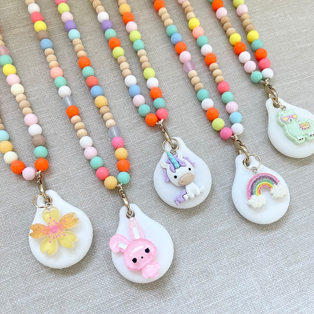 AirTag Necklace for Kids, AirTag Case Holder, Keychain AirTag Cover