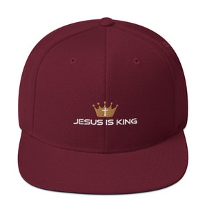 Jesus ist König Kreuz Krone bestickt klassische Baseball Snapback Hut Yeshua Messias Prinz des Friedens Christian Glauben Stickerei