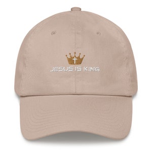 Jesus ist König Kreuz Krone bestickt Baumwolle Baseball Papa Hut Mütze Yeshua Messias Prinz des Friedens Christian Glauben Stickerei
