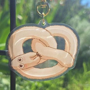 Pretzelbug Witch Hat Atelier Keychain
