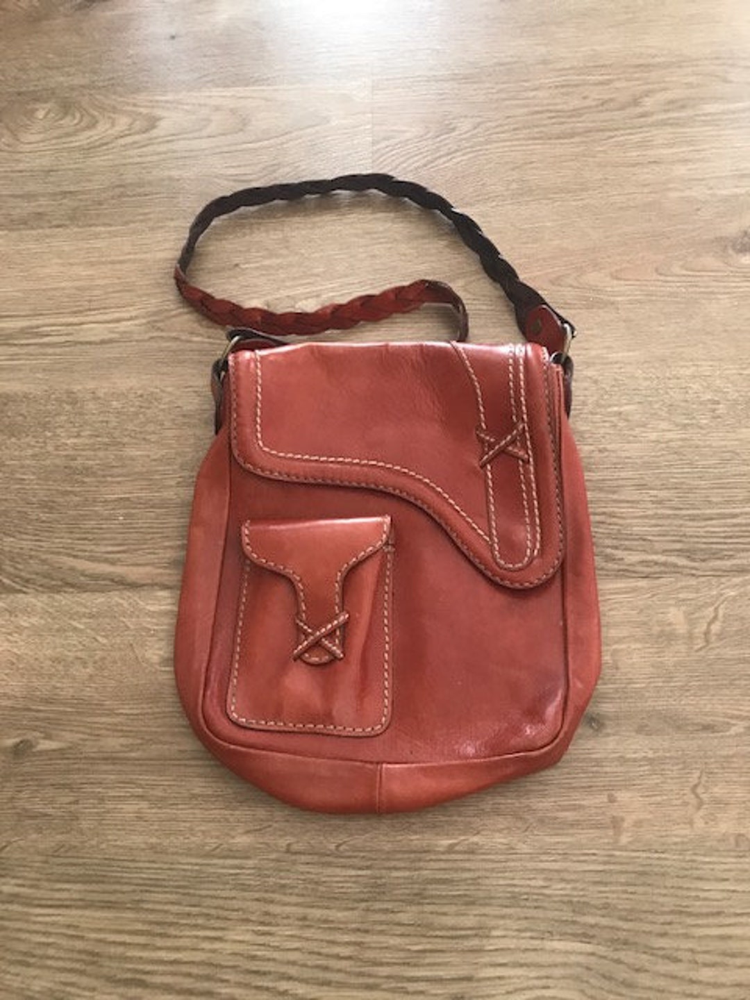 Gap crossbody 2024 saddle bag