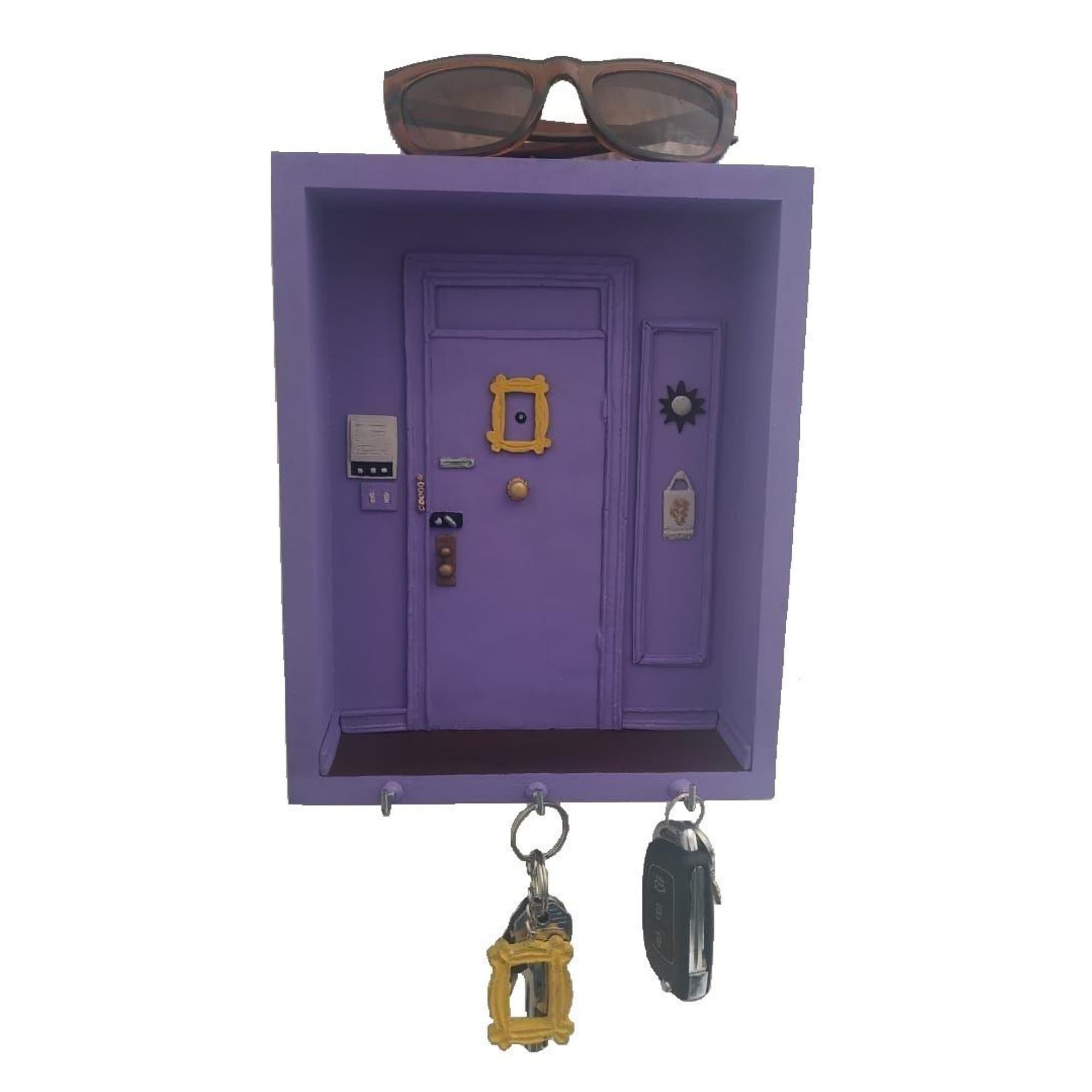 Handmade Friends Door Frame Keychain Tv Frames For Wall Mounted Tv