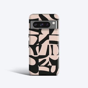 Könnte beinhalten: Eine Handyhülle mit geometrischem Design. Die Hülle hat einen hellrosa Hintergrund mit einem sich wiederholenden Muster aus schwarzen abstrakten Formen. Die Handyhülle ist für ein bestimmtes Telefonmodell konzipiert.