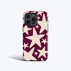 Coque De Portable WONKY STARS BORDEAUX | Motif étoiles crème - Option MagSafe, convient aux iPhone 16 Pro Max, 16e, 15 Plus, 14 Pro, 13 Mini, 12, 11