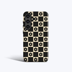 CHECKERED DAISY Black Case | For Samsung Galaxy S25 Ultra, S24 Plus, S23 Fe, S22, S21, S20 fe and More Models, Checkered Case, Beige