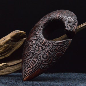 Ear weight made of Narra Wood - II-6