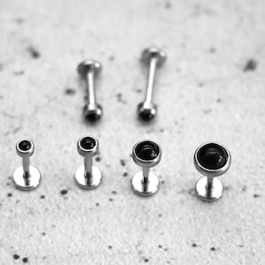 Piercing/Labret/Medusa/Tragus Surgical Steel - 1B/17