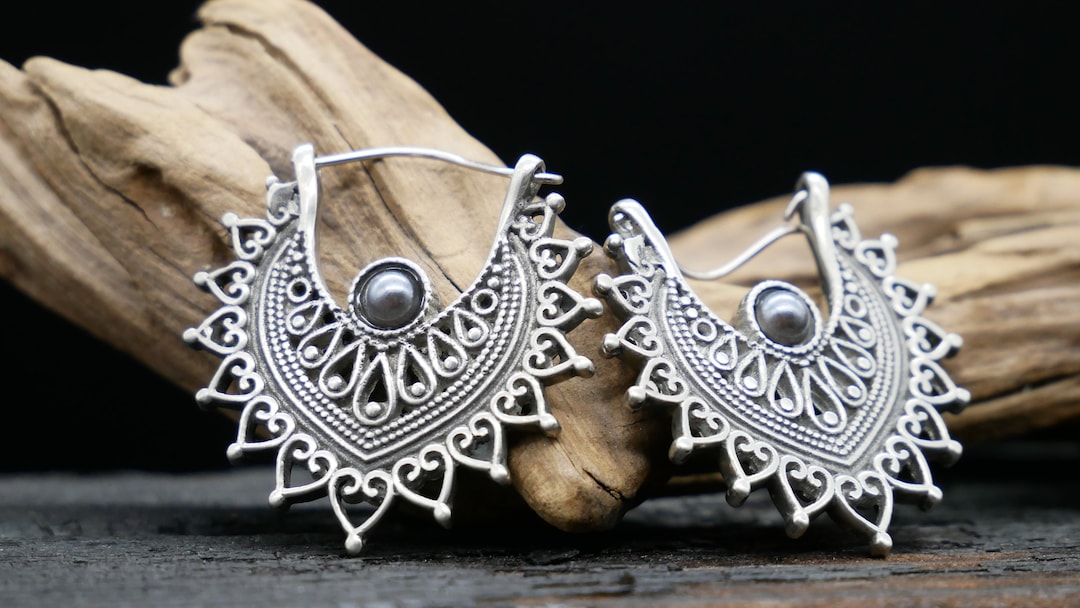 Boucles D'oreilles Chics Créoles Acier Inoxydable et Cuir Boucles D'oreilles Chics Créoles Acier Inoxydable et Cuir