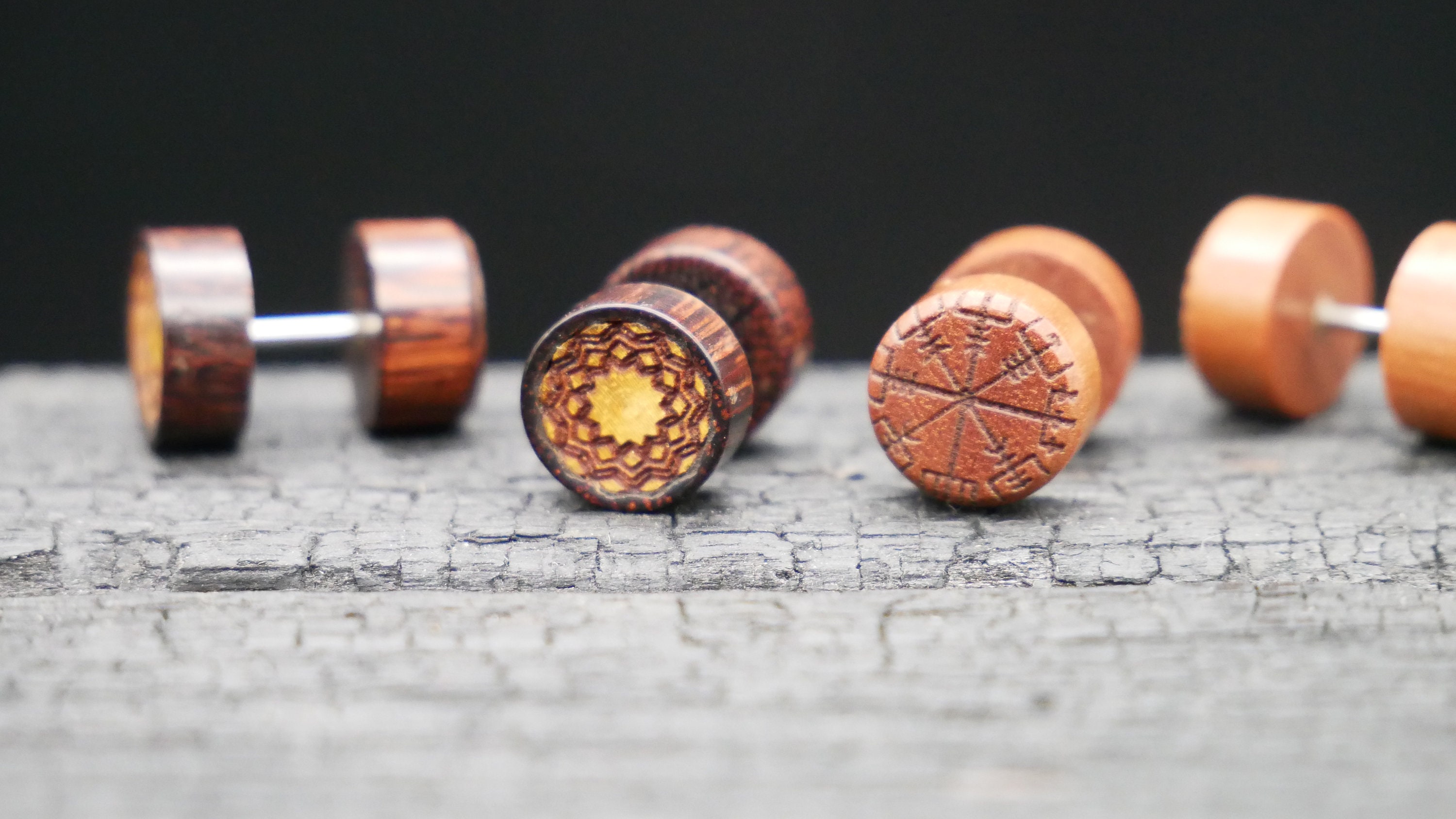 Wooden fake plugs discount