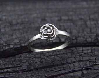 REO© STERLING 925 アール・ヌーヴォー ヴェスタケース 花と女性 925 Silver Ring ROSE - Etsy