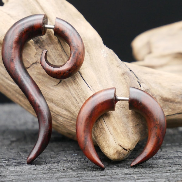 Earrings / Fake snail made of wood - II-1