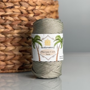 4mm Polyester Macrame Cord: Gray Yarn for Crochet Bags (200 gr/55 mt)