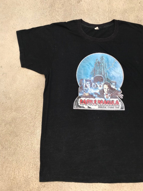 Vintage 1980s | Vintage Tee | Castle Dracula Univ