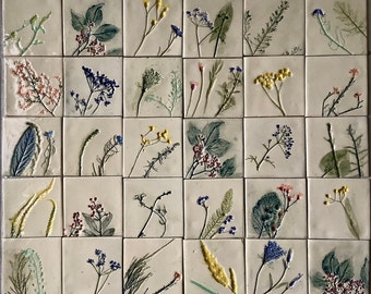 Listo para enviar,juego de azulejos "Pradera de flores,azulejos de cerámica hechos a mano,color de arcilla natural,azulejos pintados a mano