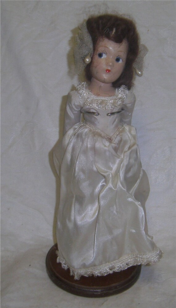 bride doll 1940s