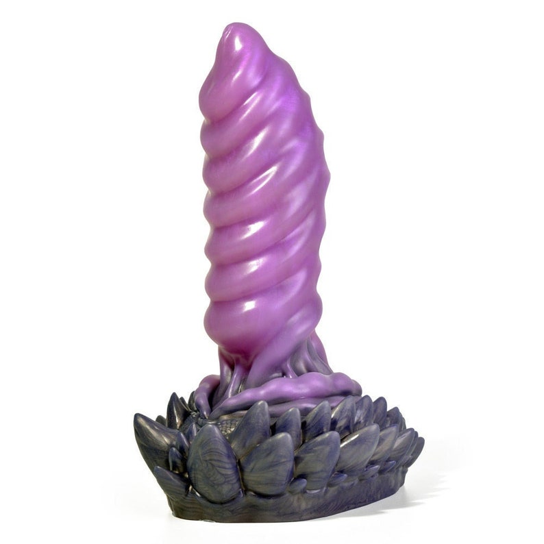 Fantasy Dragon Draic Dildo - 3 Sizes - Platinum silicone 