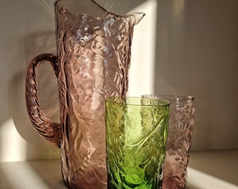 Vintage Mid-Century Textured Glass Purple Pitcher and Matching Drinks Glasses Glass Tumblers Mouthblown Freeform