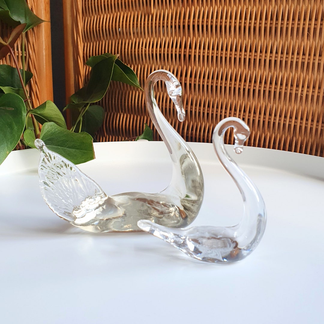 Pair of Vintage Clear Glass Swan Art Sculptures Decorative Figurines