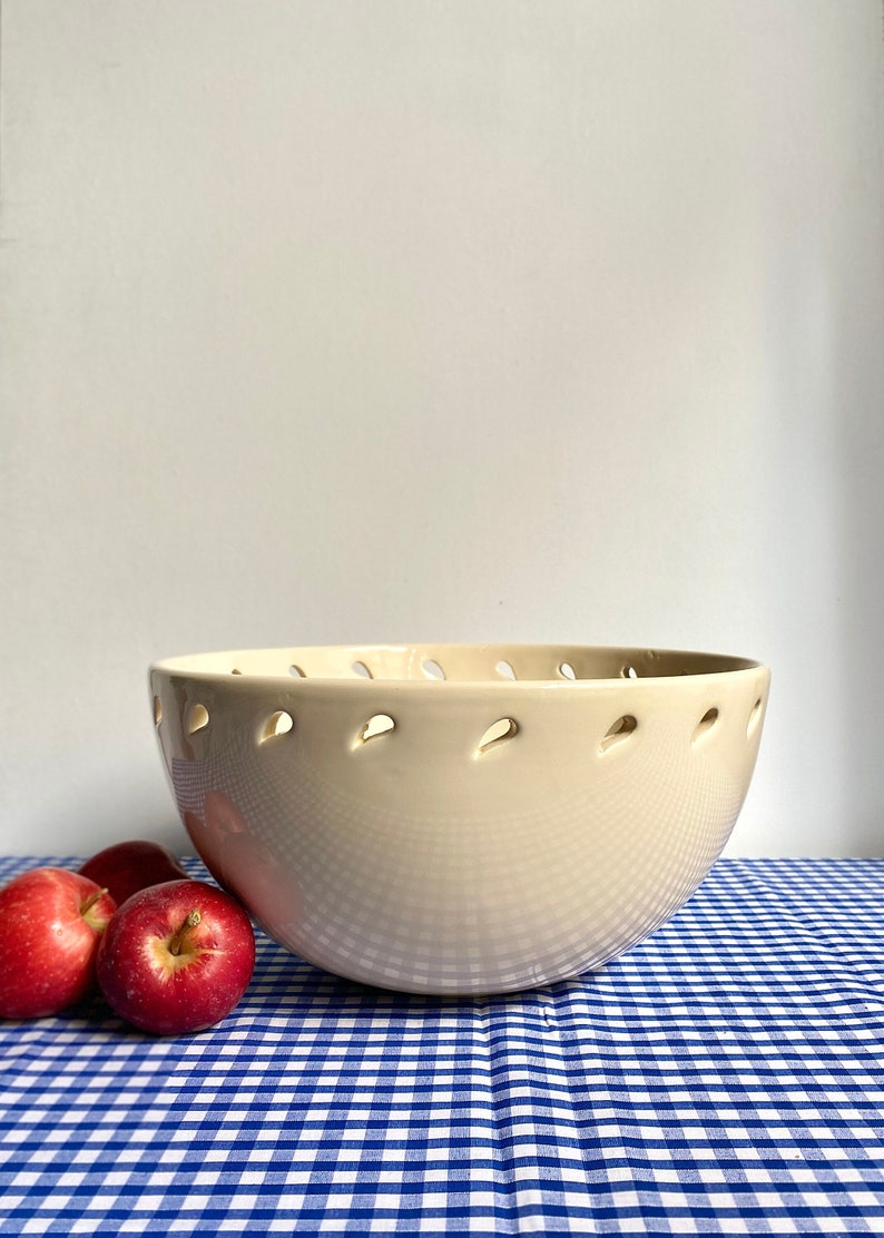 Large Vintage Rustic Farmhouse Style Ceramic Bowl Cream White Beige Teardrop image 1