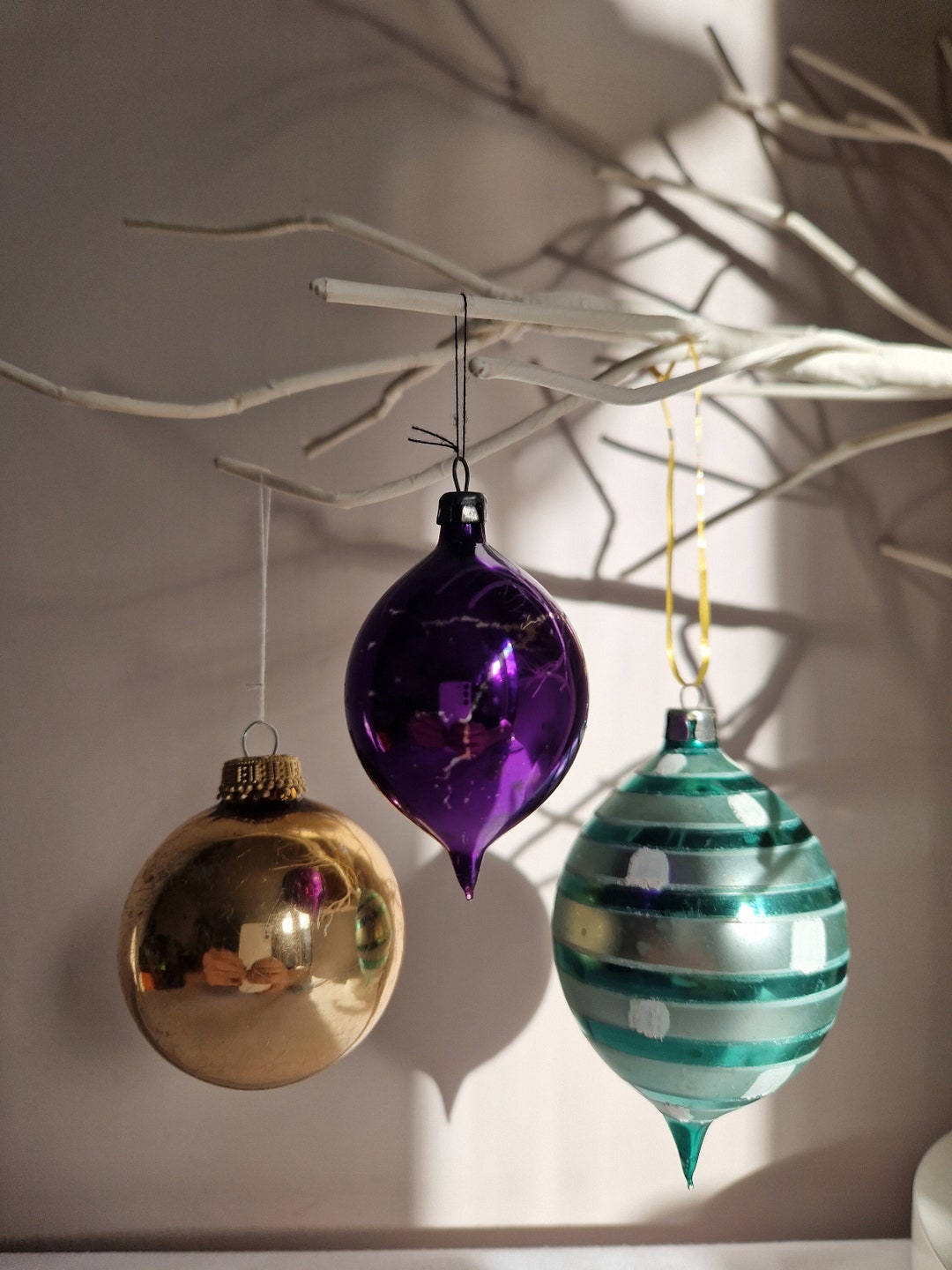 Set of 3 Antique Mercury Glass Baubles Traditional Christmas Decorations Kitsch Retro Mid