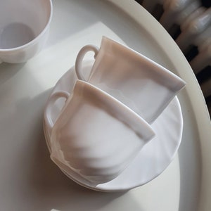 Set of 4 Vintage Midcentury Arcopal Milk Glass Tea Cups & Saucers image 5