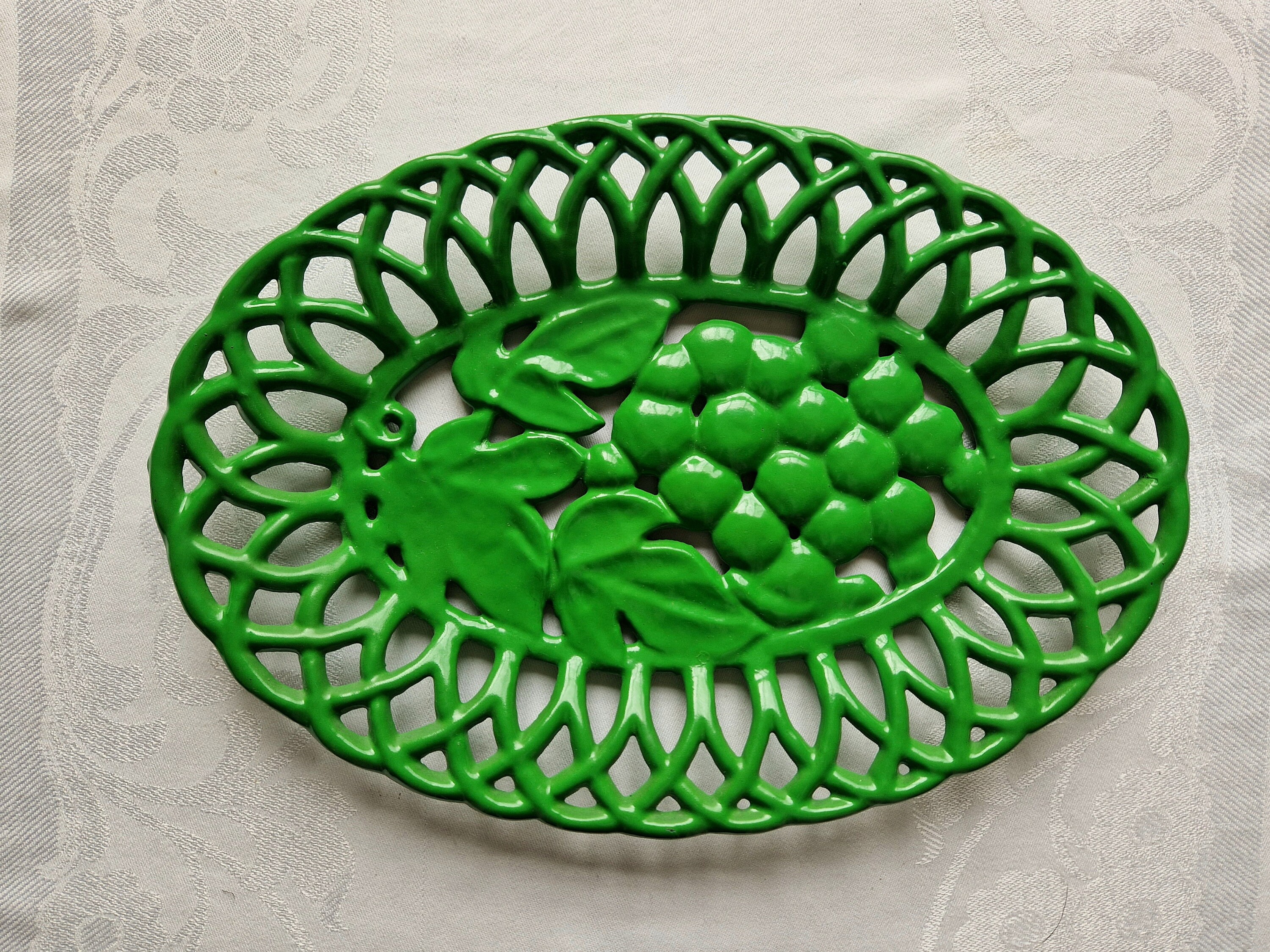 DESSOUS DE PLAT Fonte Emaillee Bleue Decor Poisson Truite Invicta EUR DESSOUS DE PLAT Fonte Emaillee Bleue Decor Poisson Truite Invicta EUR