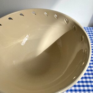 Large Vintage Rustic Farmhouse Style Ceramic Bowl Cream White Beige Teardrop image 3