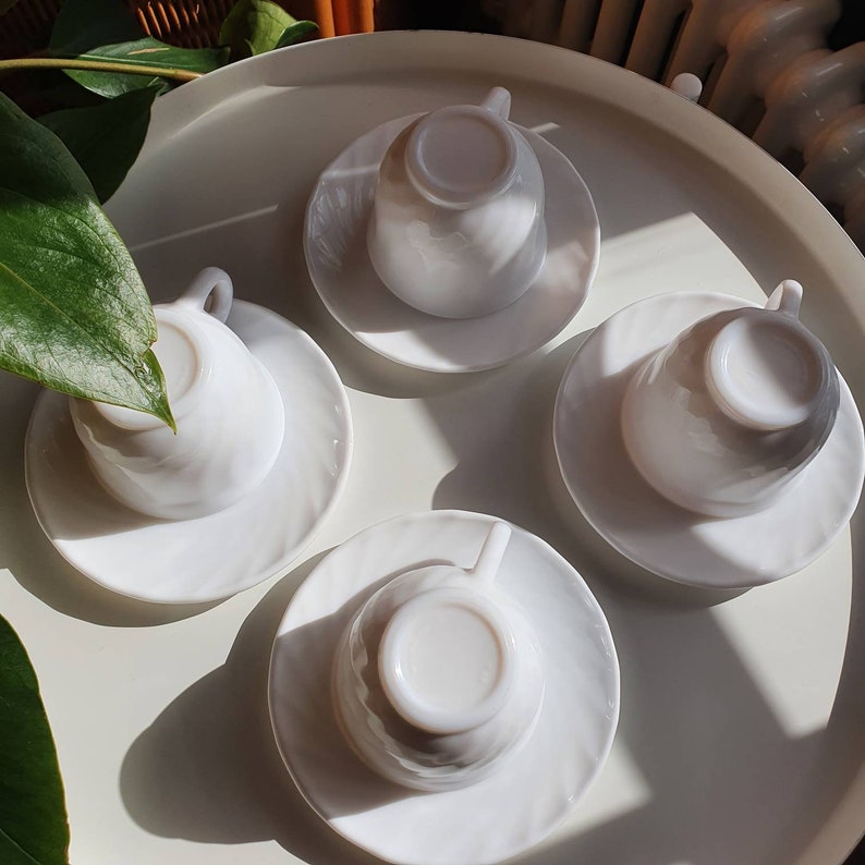 Set of 4 Vintage Midcentury Arcopal Milk Glass Tea Cups & Saucers image 6