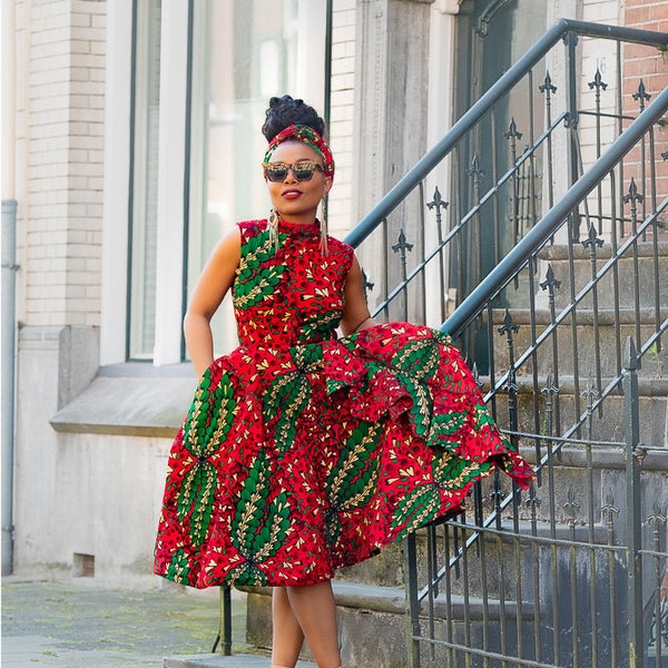 Robe africaine midi à basques latérales Modupe - Robe courte sans manches à fleurs rouge et verte - Robe de soirée - Robe d'été faite main - Cadeau idéal