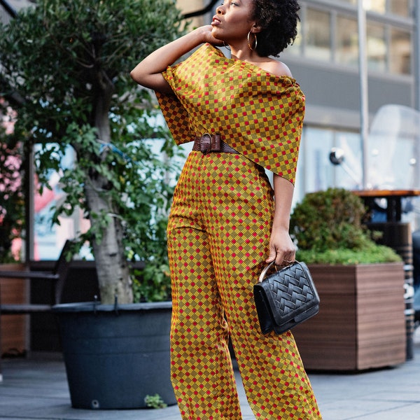 Makeda Caped Multi Colored Jumpsuit - Square Box Pattern - Boho Multi Colored Ceremony Jumpsuit - Handgemaakt pak - Ideaal cadeau voor haar