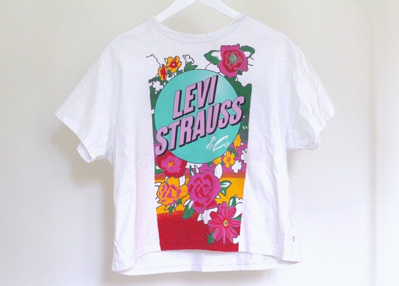 levis t shirt rainbow