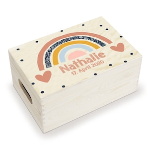 Erinnerungskiste, Holzkiste mit Geburtsdatum und Name für Kinder, aus Holz, Holzbox für Babys, individuelle Holzkiste mit Deckel, Regenbogen