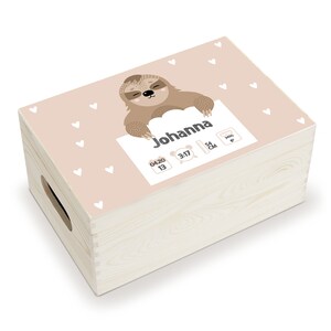 Erinnerungskiste Baby, Holz-Erinnerungsbox, personalisiert mit Geburtsdaten und Namen, Holzkiste mit Deckel Geschenk zur Geburt, Faultier