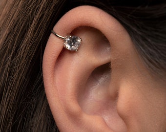 ear cuff no piercing -  gold ear cuff - non pierced earrings - cartilage cuff - fake conch ear cuff - ear cuff