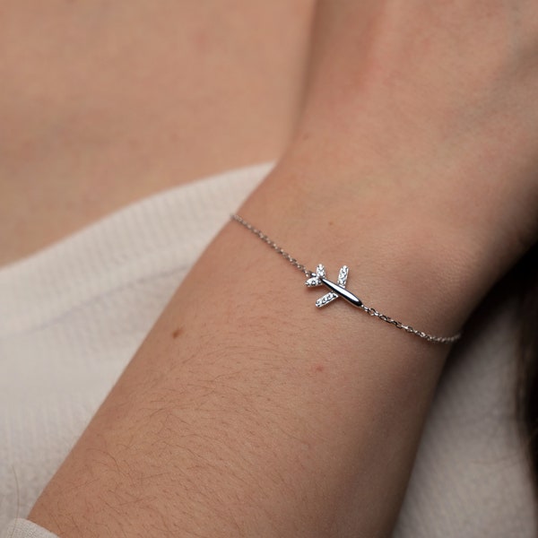 airplane bracelet - plane bracelet - traveler jewelry - flight attendant gift - silver airplane bracelet
