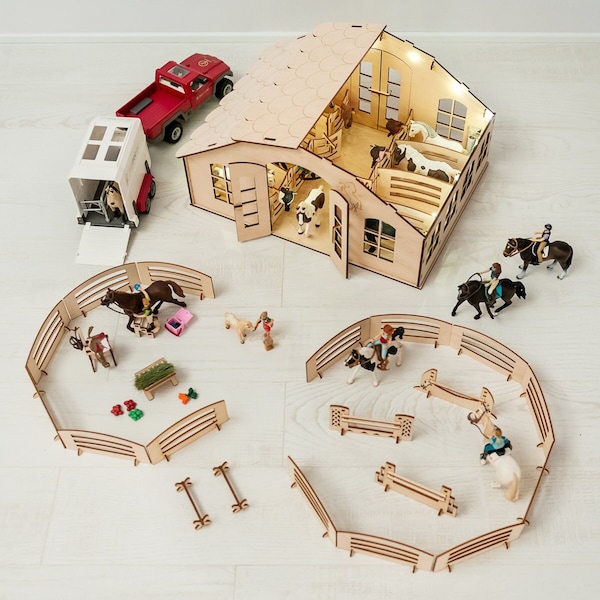 Horse Stable LIGHTING 8 stalls-21 PARTS-wooden stable-schleich collecta, breyer -14 fances-obstacles-saddle-toy holders pferdestall barn