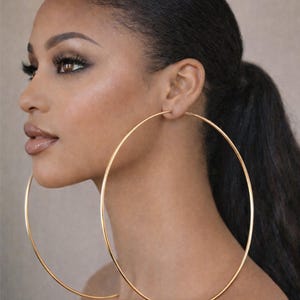 Boucles d'oreilles de 6 pouces - Créoles géantes surdimensionnées dorées ou argentées - Grandes boucles d'oreilles audacieuses - Voyez grand ou rentrez chez vous !!
