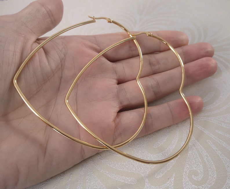 Large hoops -Pierced ears Timeless classic -retro Extra large 3.5 gold plated 304 stainless steel HEART SHAPE wire hoop earrings Big