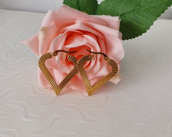 1.25" gold plated 304 stainless steel patterned heart shape creole hoop earrings for pierced ears