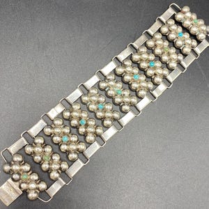 Mid Century sterling silver and turquoise Mexican Taxco wide Caviar link bracelet, 7&quot; length