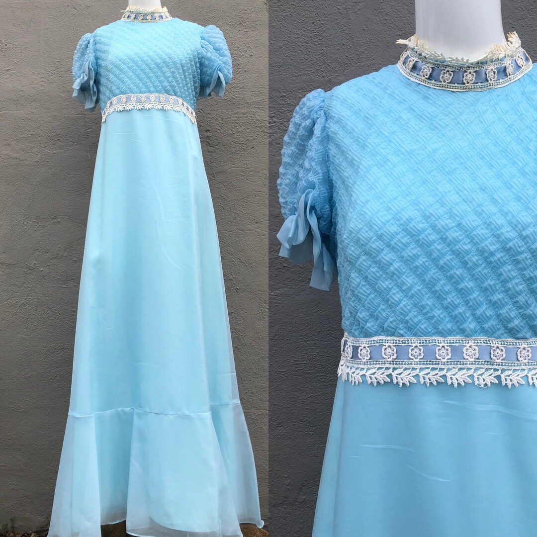 1970's Light Blue Gown Long Dress Short Sleeve Lined Lace Collar ...